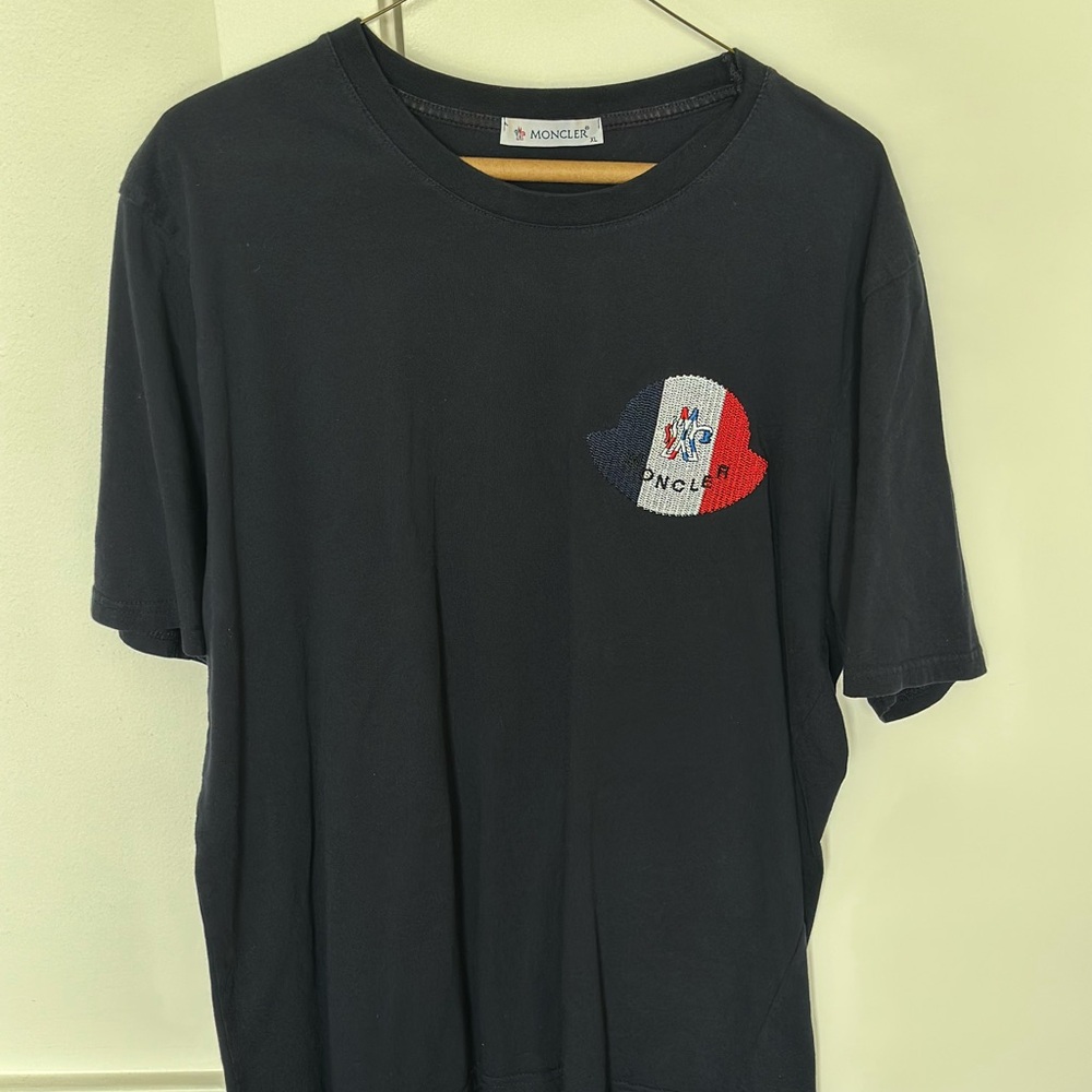 Moncler Black Short Sleeve Tee Casual Comfort